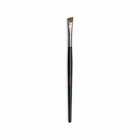 DEFINER BRUSH EYE AND EYEBROW